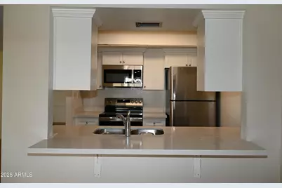 5039 N 81st Street, Scottsdale, AZ 85250 - Photo 8