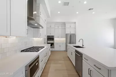 2737 E Derringer Court, Gilbert, AZ 85297 - Photo 12
