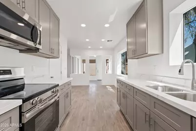 1726 E Coronado Road, Phoenix, AZ 85006 - Photo 2