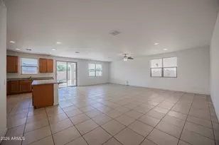 3311 W Donner Dr, Phoenix, AZ 85041 - Photo 6