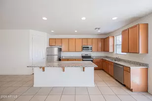 3311 W Donner Dr, Phoenix, AZ 85041 - Photo 8