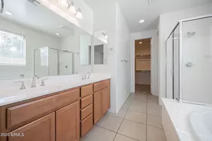 3311 W Donner Dr, Phoenix, AZ 85041 - Photo 12