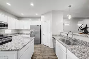 12353 W Glenn Dr, Glendale, AZ 85307 - Photo 14
