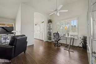 8513 W Oraibi Dr, Peoria, AZ 85382 - Photo 8