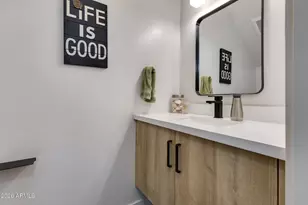 377 E Windsor Ave, Phoenix, AZ 85004 - Photo 16