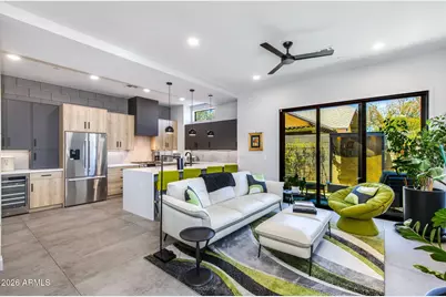 377 E Windsor Avenue #1, Phoenix, AZ 85004 - Photo 1