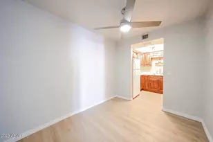 17 E Ruth Ave, Phoenix, AZ 85020 - Photo 8
