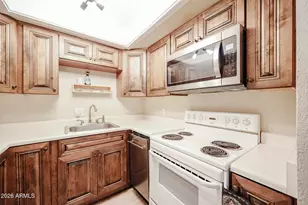 17 E Ruth Ave, Phoenix, AZ 85020 - Photo 6