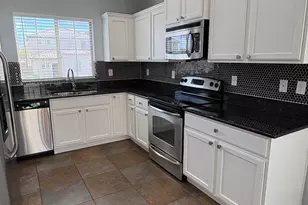 5396 W Molly Ln, Phoenix, AZ 85083 - Photo 10
