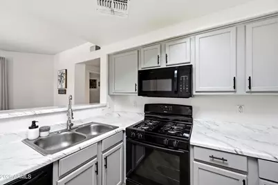10030 W Indian School Road #255, Phoenix, AZ 85037 - Photo 12