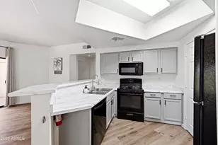 10030 W Indian School Rd, Phoenix, AZ 85037 - Photo 10