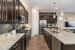 21261 W Virginia Ave, Buckeye, AZ 85396 - Photo 4