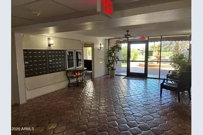 3033 E Devonshire Avenue #2017, Phoenix, AZ 85016 - Photo 6