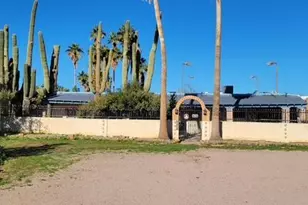 8712 E Main St, Mesa, AZ 85207 - Photo 1