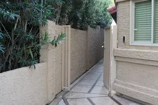 716 N Jentilly Ln, Chandler, AZ 85226 - Photo 2