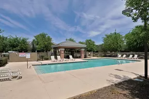 4351 E Selena Dr, Phoenix, AZ 85050 - Photo 44