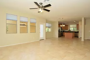 4351 E Selena Dr, Phoenix, AZ 85050 - Photo 14
