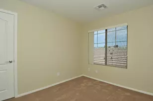 4351 E Selena Dr, Phoenix, AZ 85050 - Photo 32