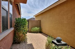 4351 E Selena Dr, Phoenix, AZ 85050 - Photo 38
