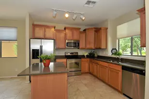 4351 E Selena Dr, Phoenix, AZ 85050 - Photo 12