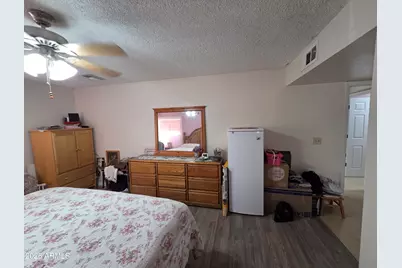 10340 W Hazelwood Avenue, Phoenix, AZ 85037 - Photo 30