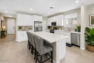 18377 W Villa Hermosa Ln, Surprise, AZ 85387 - Photo 2