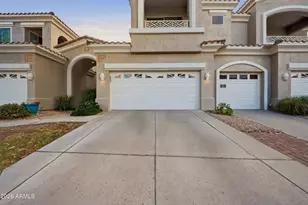 3800 S Cantabria Cir, Chandler, AZ 85248 - Photo 2