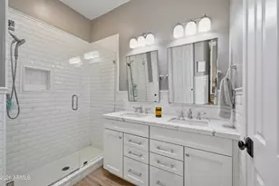 3800 S Cantabria Cir, Chandler, AZ 85248 - Photo 16