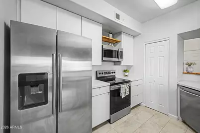 600 W Grove Parkway #1009, Tempe, AZ 85283 - Photo 8