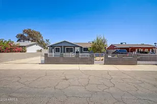 2621 N 50th Ln, Phoenix, AZ 85035 - Photo 36
