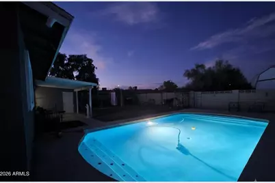 2621 N 50th Lane, Phoenix, AZ 85035 - Photo 6