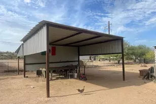 20519 E Emerald Dr, Black Canyon City, AZ 85324 - Photo 28