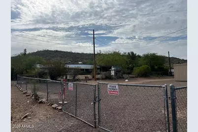 20519 E Emerald Drive, Black Canyon City, AZ 85324 - Photo 8