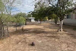 20519 E Emerald Dr, Black Canyon City, AZ 85324 - Photo 26