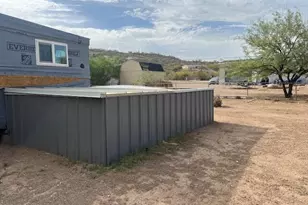 20519 E Emerald Dr, Black Canyon City, AZ 85324 - Photo 12