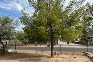 20519 E Emerald Dr, Black Canyon City, AZ 85324 - Photo 20