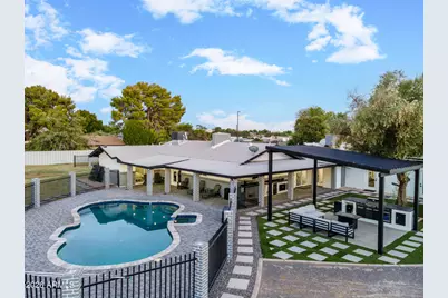 1040 W Encinas Street, Gilbert, AZ 85233 - Photo 2