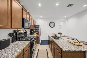 10817 W Hadley St, Avondale, AZ 85323 - Photo 14
