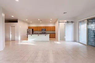13706 N 144th Dr, Surprise, AZ 85379 - Photo 8
