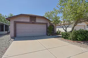 18358 N 88th Ave, Peoria, AZ 85382 - Photo 2