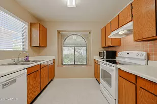 18358 N 88th Ave, Peoria, AZ 85382 - Photo 14