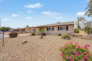 1713 W North Ln, Phoenix, AZ 85021 - Photo 2