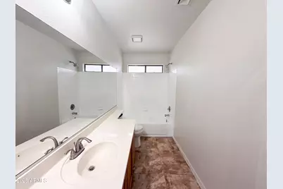 10020 W Montecito Avenue, Phoenix, AZ 85037 - Photo 18