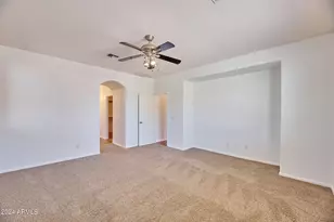2340 W Dusty Wren Dr, Phoenix, AZ 85085 - Photo 12