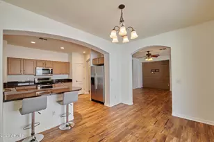 2340 W Dusty Wren Dr, Phoenix, AZ 85085 - Photo 6