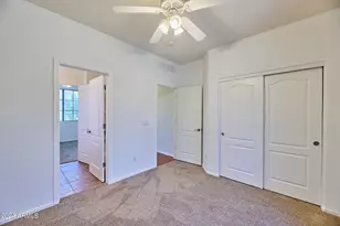 2340 W Dusty Wren Dr, Phoenix, AZ 85085 - Photo 16