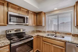 415 W Grandview Rd, Phoenix, AZ 85023 - Photo 14