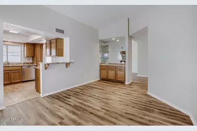 415 W Grandview Road, Phoenix, AZ 85023 - Photo 8