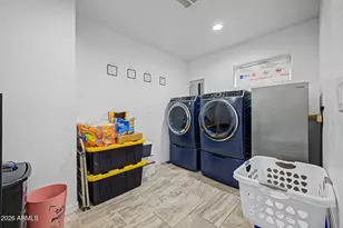 1048 W Heather Dr, Mesa, AZ 85201 - Photo 20