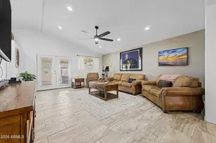 1048 W Heather Dr, Mesa, AZ 85201 - Photo 4